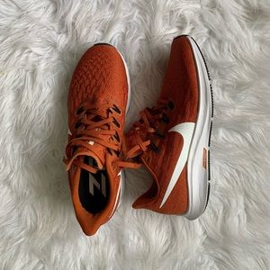 Women’s Nike Air Zoom Pegasus 36 Sz 9.5